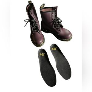 Dr. Martens airwair size 5 purple smooth 1460 w new without box